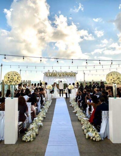 CEREMONY SKY DECK FRONTAL POLE ALL WHITE